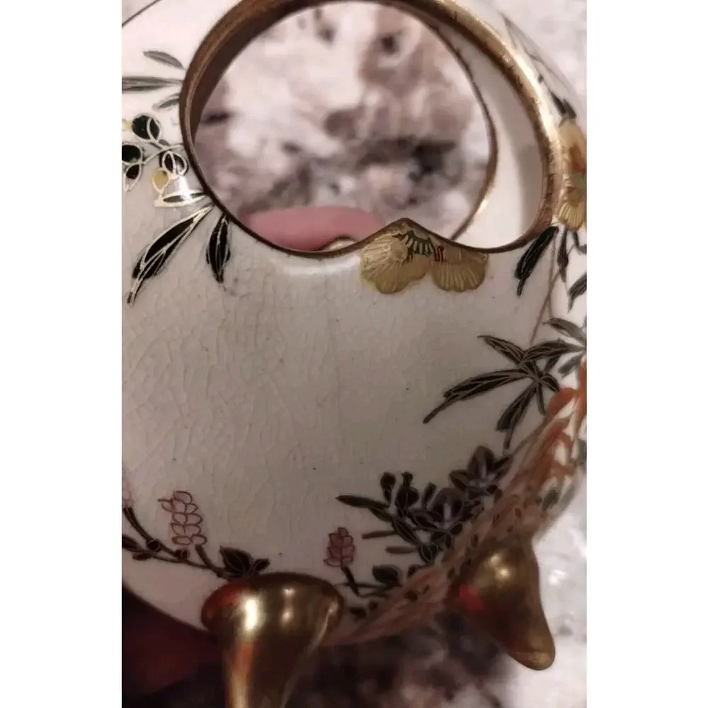 JAPANESE Late Meiji Period Antique SMALL SATSUMA MOON Gold Floral Flask Vase